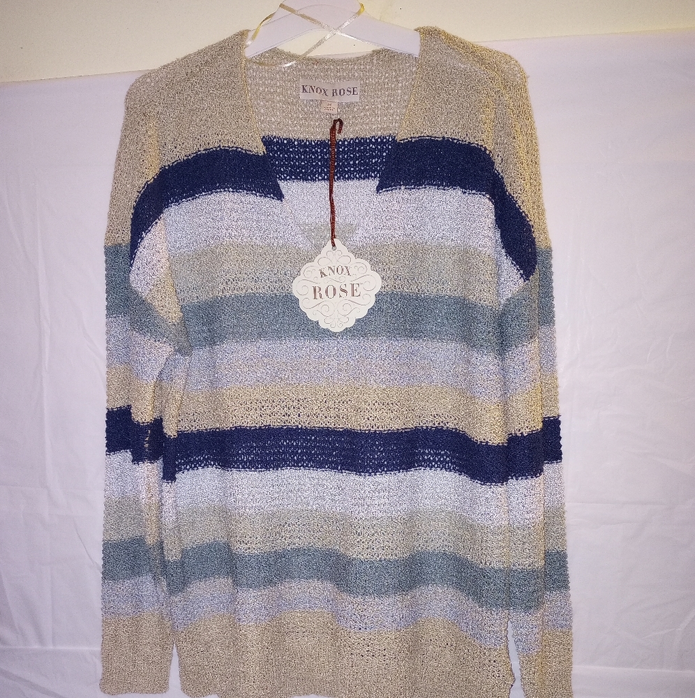 KNITTED SWEATER